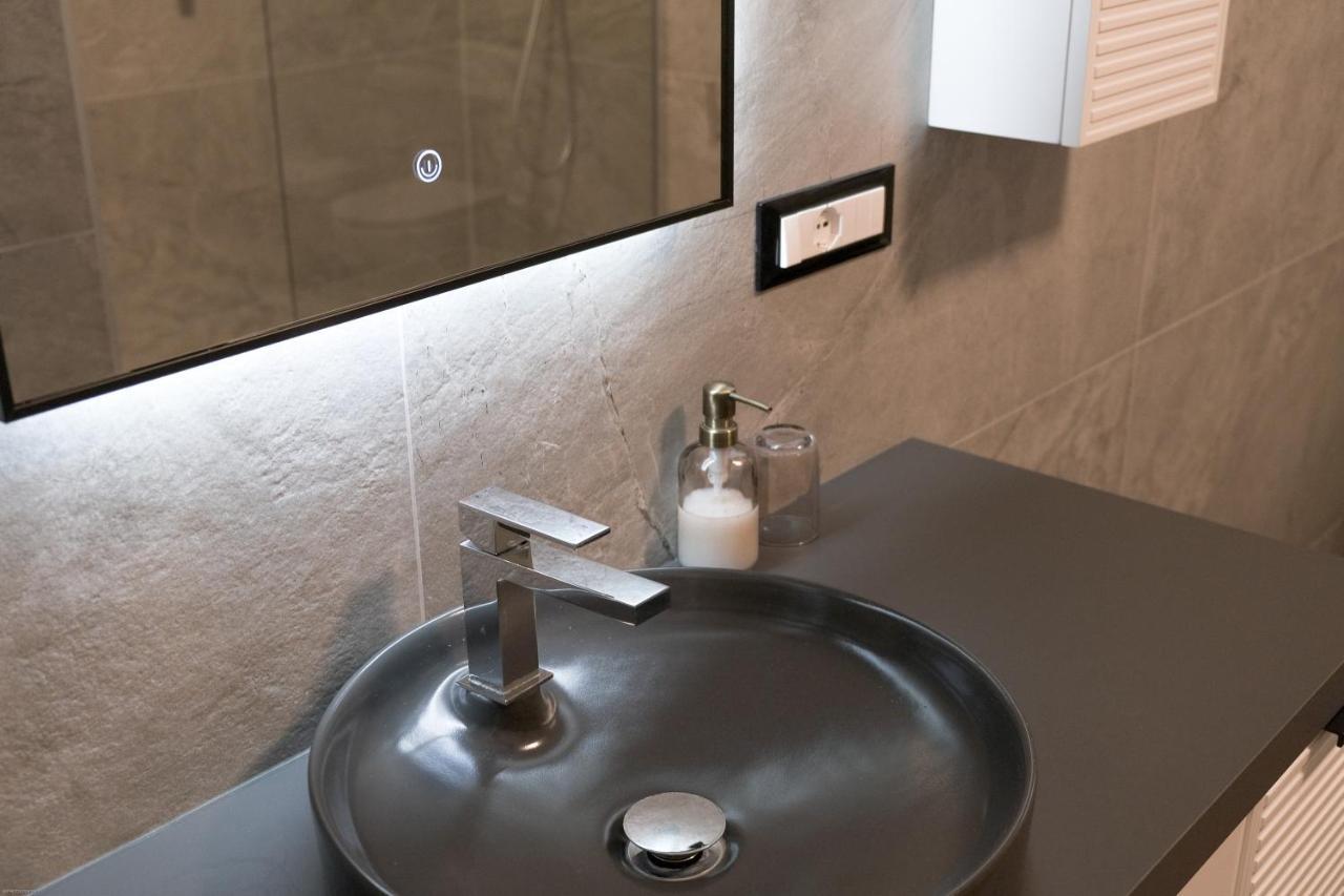 Nuovo Residence Al Lago - Levico 레비코온천 외부 사진