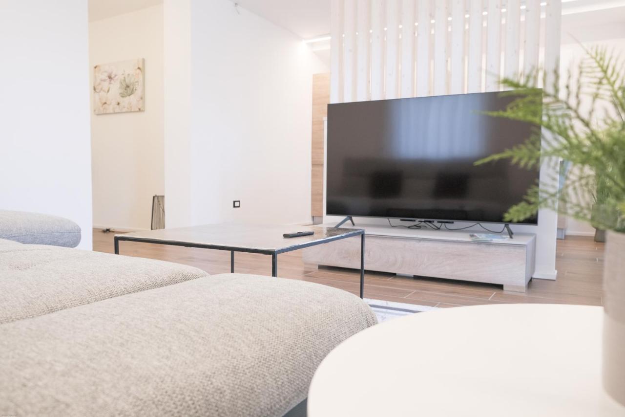 Nuovo Residence Al Lago - Levico 레비코온천 외부 사진
