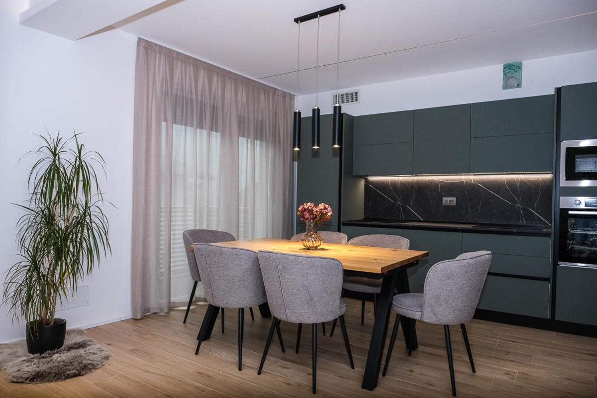 Nuovo Residence Al Lago - Levico 레비코온천 외부 사진