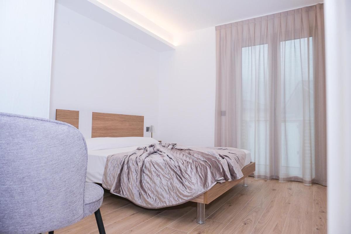 Nuovo Residence Al Lago - Levico 레비코온천 외부 사진